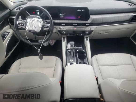 ✅ 2024 Kia Telluride EX • VIN: 5XYP34GC0RG434312 • Lot: 86749205. Listed on Copart with 21,966 mi. Free auction sales archive from the USA and detailed vehicle history report at DreamBid. Image 8.