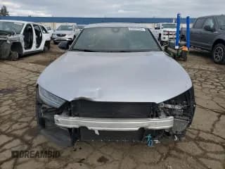 ✅ 2018 Audi RS 7 Prestige • VIN: WUAWAAFC9JN900255 • Lot: 83024534. Wystawiony na Copart z przebiegiem 53 363 mil. Bezpłatny archiwum sprzedaży aukcyjnych z USA i szczegółowy raport historii pojazdu na DreamBid. Zdjęcie 5.