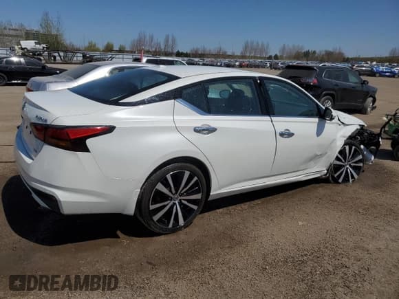 ✅ 2022 Nissan Altima Platinum • VIN: 1N4BL4FW6NN393070 • Lot: 56563285. Listed on Copart with 29,722 mi. Free auction sales archive from the USA and detailed vehicle history report at DreamBid. Image 3.