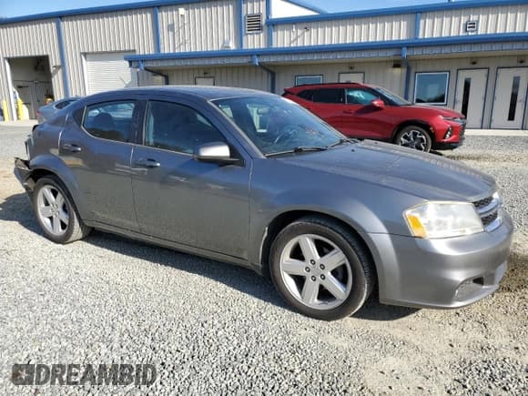 ✅ 2013 Dodge Avenger SXT • VIN: 1C3CDZCB1DN680183 • Лот: 82287074. Опубликован ранее на Copart с пробегом 169 568 миль. Бесплатный доступ к архиву аукционных продаж из США и подробный отчёт об истории автомобиля на DreamBid. Изображение 4.