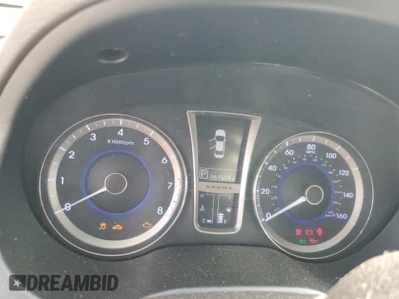 ✅ 2013 Hyundai Azera • VIN: KMHFG4JG8DA267486 • Лот: 60360925. Опубликован ранее на Copart с пробегом 161 524 миль. Бесплатный доступ к архиву аукционных продаж из США и подробный отчёт об истории автомобиля на DreamBid. Изображение 9.