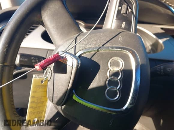 ✅ 2011 Audi A4 Premium Plus • VIN: WAUFFAFL9BN019357 • Lot: 43688323. Wystawiony na IAAI z przebiegiem 146 194 mil. Bezpłatny archiwum sprzedaży aukcyjnych z USA i szczegółowy raport historii pojazdu na DreamBid. Zdjęcie 11.