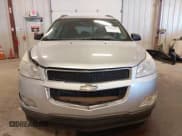 ✅ 2009 Chevrolet Traverse LS • VIN: 1GNER13D59S140148 • Lot: 43605643. Wystawiony na IAAI z przebiegiem 163 348 mil. Bezpłatny archiwum sprzedaży aukcyjnych z USA i szczegółowy raport historii pojazdu na DreamBid. Zdjęcie 12.