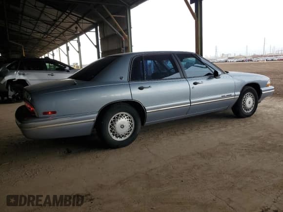 ✅ 1996 Buick Park Avenue • VIN: 1G4CW52K7TH605139 • Lot: 86184955. Wystawiony na Copart z przebiegiem 159 683 mil. Bezpłatny archiwum sprzedaży aukcyjnych z USA i szczegółowy raport historii pojazdu na DreamBid. Zdjęcie 3.