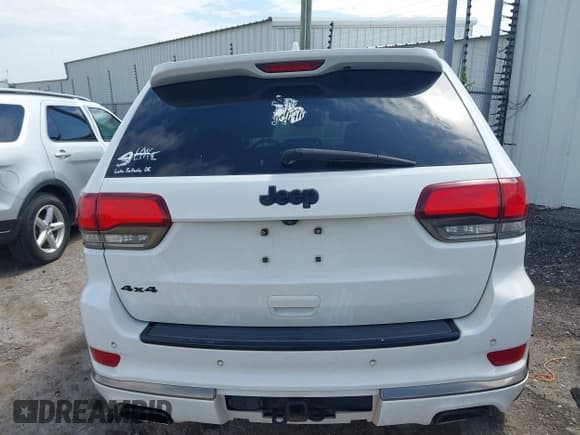 ✅ 2016 Jeep Grand Cherokee Overland • VIN: 1C4RJFCG9GC389505 • Lot: 42608098. Wystawiony na IAAI z przebiegiem 145 610 mil. Bezpłatny archiwum sprzedaży aukcyjnych z USA i szczegółowy raport historii pojazdu na DreamBid. Zdjęcie 16.