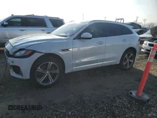 ✅ 2019 Jaguar F-Pace S • VIN: SADCM2FV5KA356767 • Lot: 82012924. Wystawiony na Copart z przebiegiem 84 007 mil. Bezpłatny archiwum sprzedaży aukcyjnych z USA i szczegółowy raport historii pojazdu na DreamBid. Zdjęcie 1.