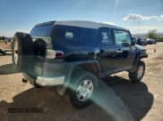 ✅ 2010 Toyota FJ Cruiser • VIN: JTEBU4BF6AK080184 • Лот: 71181835. Опубликован ранее на Copart с пробегом 220 112 миль. Бесплатный доступ к архиву аукционных продаж из США и подробный отчёт об истории автомобиля на DreamBid. Изображение 3.