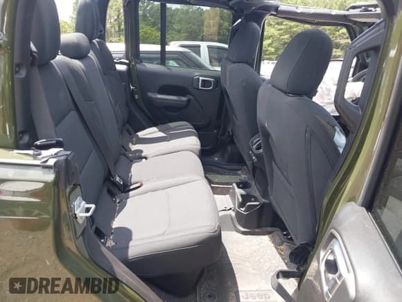 ✅ 2023 Jeep Gladiator Willys • VIN: 1C6JJTAM9PL591854 • Lot: 42817636. Wystawiony na IAAI z przebiegiem 1 954 mil. Bezpłatny archiwum sprzedaży aukcyjnych z USA i szczegółowy raport historii pojazdu na DreamBid. Zdjęcie 8.