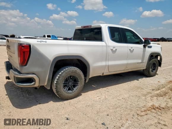✅ 2021 GMC Sierra 1500 SLE • VIN: 1GTR9BED8MZ443826 • Лот: 63496105. Опубликован ранее на Copart с пробегом 107 275 миль. Бесплатный доступ к архиву аукционных продаж из США и подробный отчёт об истории автомобиля на DreamBid. Изображение 3.