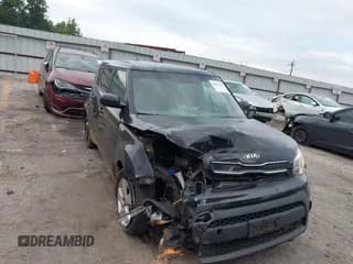 ✅ 2018 Kia Soul • VIN: KNDJN2A2XJ7543222 • Lot: 43091758. Wystawiony na IAAI z przebiegiem 104 449 mil. Bezpłatny archiwum sprzedaży aukcyjnych z USA i szczegółowy raport historii pojazdu na DreamBid. Zdjęcie 1.