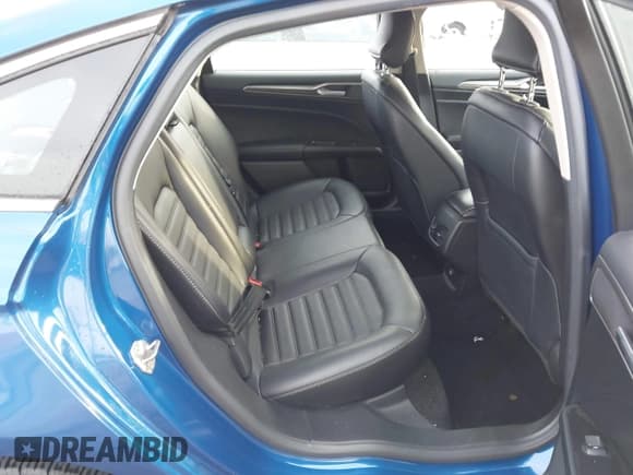 ✅ 2017 Ford Fusion SE • VIN: 3FA6P0H90HR122805 • Lot: 43655537. Listed on IAAI with 152,122 mi. Free auction sales archive from the USA and detailed vehicle history report at DreamBid. Image 8.