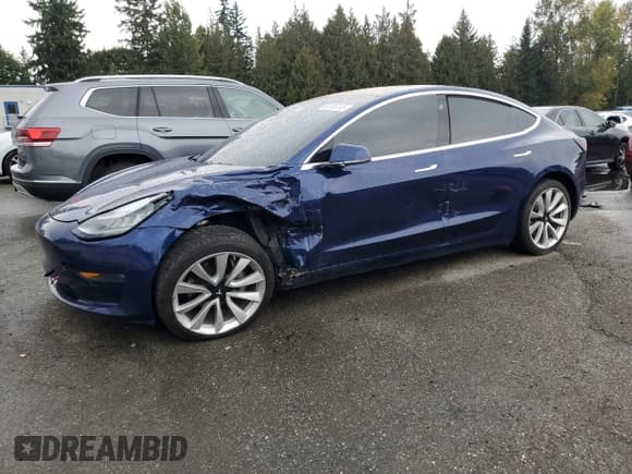 ✅ 2018 Tesla Model 3 Long Range Battery • VIN: 5YJ3E1EB1JF091894 • Lot: 86186185. Wystawiony na Copart z przebiegiem 95 681 mil. Bezpłatny archiwum sprzedaży aukcyjnych z USA i szczegółowy raport historii pojazdu na DreamBid. Zdjęcie 1.