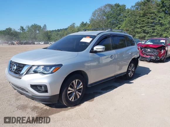 ✅ 2020 Nissan Pathfinder SL • VIN: 5N1DR2CM7LC612874 • Лот: 43015937. Опубликован ранее на IAAI с пробегом 111 018 миль. Бесплатный доступ к архиву аукционных продаж из США и подробный отчёт об истории автомобиля на DreamBid. Изображение 18.