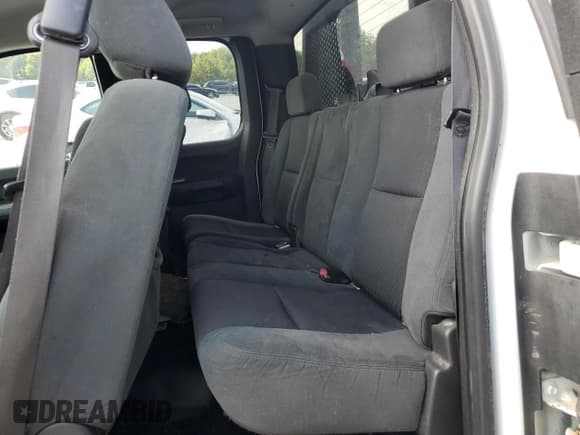 ✅ 2007 Chevrolet Silverado 2500HD 2LT • VIN: 1GCHK29697E547927 • Lot: 69598004. Listed on Copart with 232,285 mi. Free auction sales archive from the USA and detailed vehicle history report at DreamBid. Image 10.