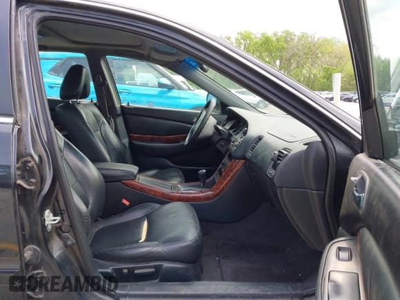 ✅ 1999 Acura TL • VIN: 19UUA5648XA036577 • Lot: 42095169. Listed on IAAI with 226,447 mi. Free auction sales archive from the USA and detailed vehicle history report at DreamBid. Image 5.