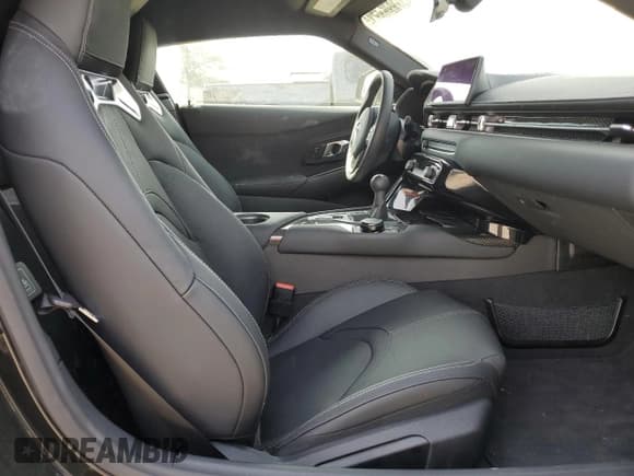 ✅ 2023 Toyota Supra 3.0 • VIN: WZ1DB0G02PW061229 • Лот: 46352594. Опубликован ранее на Copart с пробегом 6 478 миль. Бесплатный доступ к архиву аукционных продаж из США и подробный отчёт об истории автомобиля на DreamBid. Изображение 10.