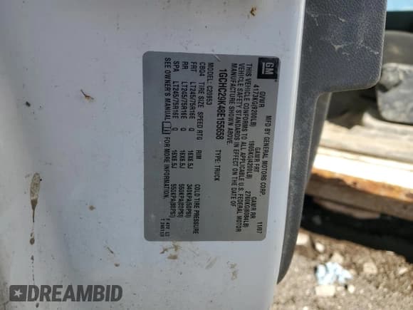 ✅ 2008 Chevrolet Silverado 2500HD Work Truck • VIN: 1GCHC29K48E155658 • Lot: 49832375. Wystawiony na Copart z przebiegiem 218 660 mil. Bezpłatny archiwum sprzedaży aukcyjnych z USA i szczegółowy raport historii pojazdu na DreamBid. Zdjęcie 12.