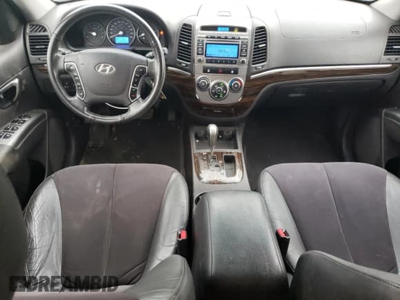 ✅ 2010 Hyundai Santa Fe • VIN: 5NMSG4AG2AH402529 • Лот: 91291095. Опубликован ранее на Copart с пробегом 269 428 миль. Бесплатный доступ к архиву аукционных продаж из США и подробный отчёт об истории автомобиля на DreamBid. Изображение 8.