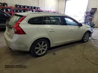 ✅ 2016 Volvo V60 T5 Drive-E Platinum • VIN: YV140MEM3G1303096 • Lot: 42033204. Listed on Copart with 136,615 mi. Free auction sales archive from the USA and detailed vehicle history report at DreamBid. Image 3.