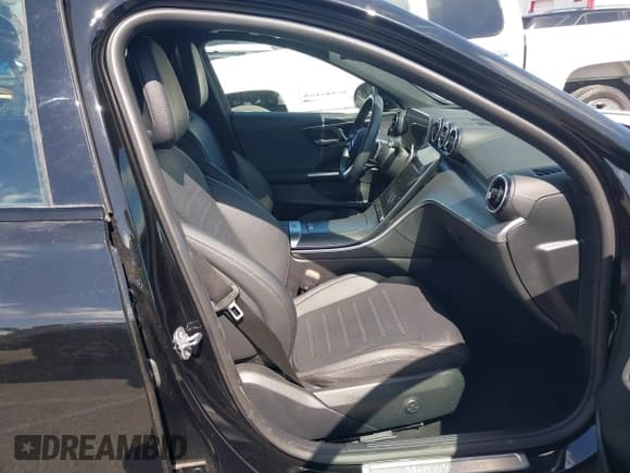 ✅ 2024 Mercedes-Benz C 300 • VIN: W1KAF4HB9RR191304 • Лот: 43364300. Опубликован ранее на IAAI с пробегом 17 465 миль. Бесплатный доступ к архиву аукционных продаж из США и подробный отчёт об истории автомобиля на DreamBid. Изображение 5.