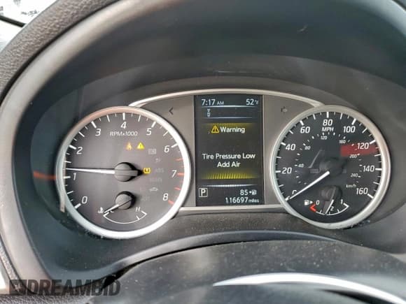 ✅ 2018 Nissan Sentra SV • VIN: 3N1AB7APXJL656006 • Lot: 94995795. Listed on Copart with 116,697 mi. Free auction sales archive from the USA and detailed vehicle history report at DreamBid. Image 9.