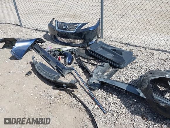 ✅ 2009 Lexus IS 250 • VIN: JTHBK262X95100032 • Lot: 43378942. Wystawiony na IAAI z przebiegiem 233 193 mil. Bezpłatny archiwum sprzedaży aukcyjnych z USA i szczegółowy raport historii pojazdu na DreamBid. Zdjęcie 12.