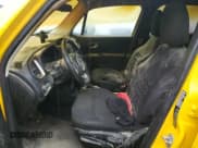 ✅ 2015 Jeep Renegade Latitude • VIN: ZACCJBBT6FPC10747 • Lot: 93228765. Wystawiony na Copart z przebiegiem Nie podano. Bezpłatny archiwum sprzedaży aukcyjnych z USA i szczegółowy raport historii pojazdu na DreamBid. Zdjęcie 7.