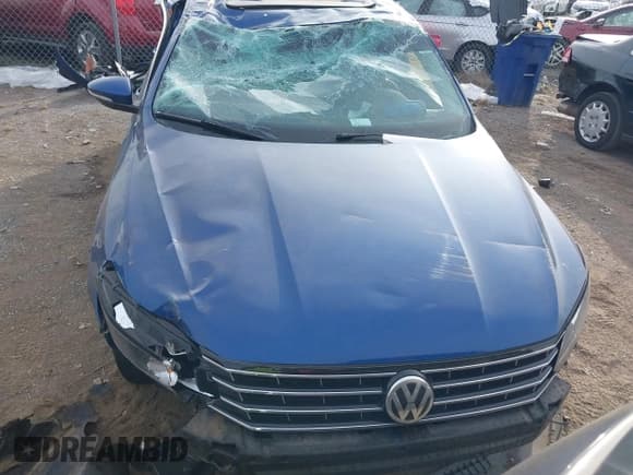 ✅ 2017 Volkswagen Passat SE • VIN: 1VWBT7A30HC011234 • Lot: 43732787. Listed on IAAI with 58,731 mi. Free auction sales archive from the USA and detailed vehicle history report at DreamBid. Image 12.