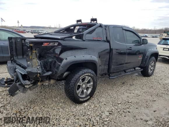 2020 Chevrolet Colorado 4WD Z71 z VIN 1GCHTDENXL1110011, wystawiony jako Copart lot #42571084 z przebiegiem 38 247 mil mil oraz . Historia ofert i sprzedaży dostępna na DreamBid. Obrazek 3.