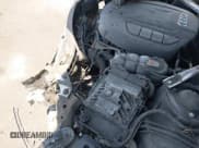 ✅ 2019 Audi A5 Sportback Premium • VIN: WAUANCF50KA054421 • Lot: 42933628. Wystawiony na IAAI z przebiegiem 64 835 mil. Bezpłatny archiwum sprzedaży aukcyjnych z USA i szczegółowy raport historii pojazdu na DreamBid. Zdjęcie 18.