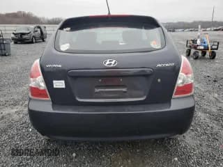 ✅ 2007 Hyundai Accent GS • VIN: KMHCM36C77U007174 • Лот: 84173184. Опубликован ранее на Copart с пробегом 112 234 миль. Бесплатный доступ к архиву аукционных продаж из США и подробный отчёт об истории автомобиля на DreamBid. Изображение 6.