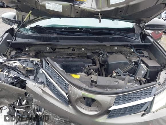 ✅ 2014 Toyota RAV4 LE • VIN: JTMZFREV2ED037145 • Lot: 43347778. Listed on IAAI with 97,371 mi. Free auction sales archive from the USA and detailed vehicle history report at DreamBid. Image 10.