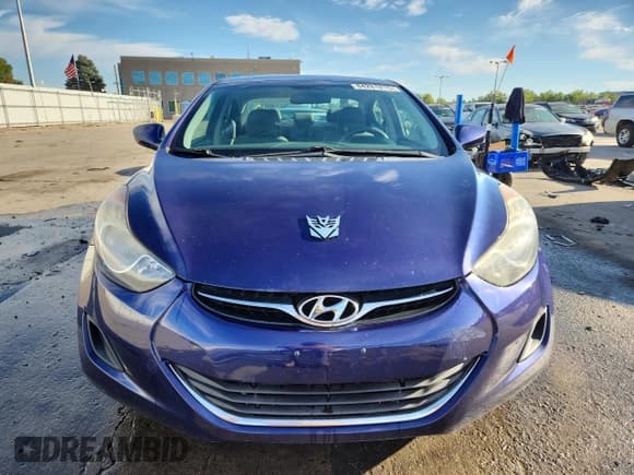 ✅ 2013 Hyundai Elantra GLS • VIN: 5NPDH4AE5DH367285 • Lot: 84281215. Listed on Copart with 134,422 mi. Free auction sales archive from the USA and detailed vehicle history report at DreamBid. Image 5.