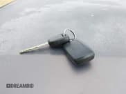 ✅ 2008 Mazda 3 Sport • VIN: JM1BK12F881795766 • Lot: 43685091. Wystawiony na IAAI z przebiegiem 171 366 mil. Bezpłatny archiwum sprzedaży aukcyjnych z USA i szczegółowy raport historii pojazdu na DreamBid. Zdjęcie 11.