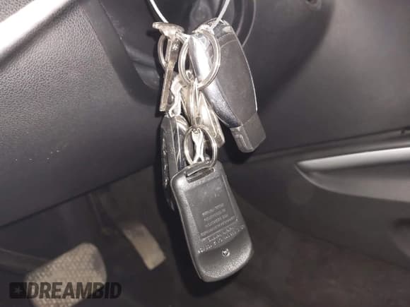 ✅ 2008 Mercedes-Benz GL 450 • VIN: 4JGBF71E38A390751 • Lot: 42861108. Listed on IAAI with 85,186 mi. Free auction sales archive from the USA and detailed vehicle history report at DreamBid. Image 11.