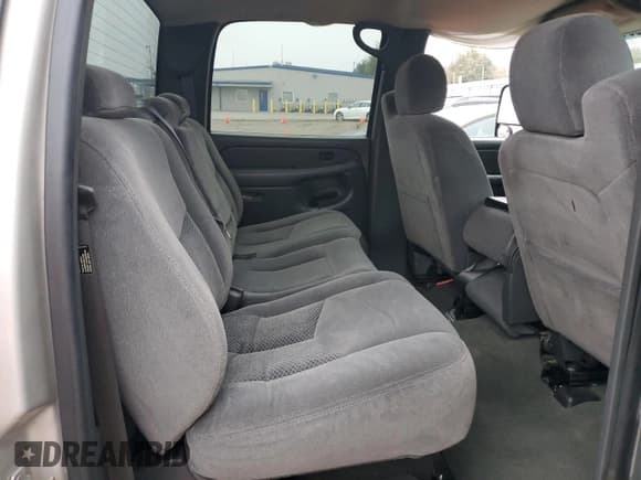 ✅ 2006 Chevrolet Silverado 2500HD LT1 • VIN: 1GCHC23D96F139358 • Лот: 85543204. Опубликован ранее на Copart с пробегом Не указан. Бесплатный доступ к архиву аукционных продаж из США и подробный отчёт об истории автомобиля на DreamBid. Изображение 10.