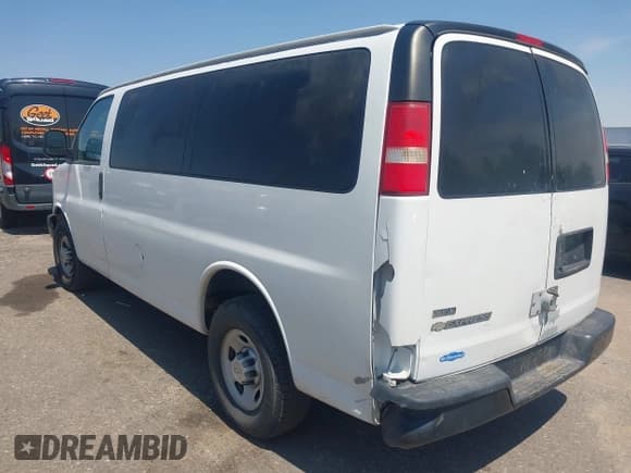 ✅ 2012 Chevrolet Express Cargo • VIN: 1GCWGFCA7C1119305 • Lot: 42821762. Listed on IAAI with 177,450 mi. Free auction sales archive from the USA and detailed vehicle history report at DreamBid. Image 3.