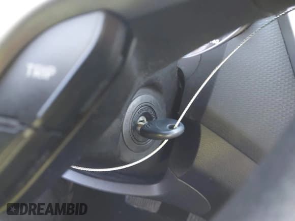 ✅ 2012 Hyundai Veloster w/Gray Int • VIN: KMHTC6ADXCU034979 • Лот: 43765114. Опубликован ранее на IAAI с пробегом 139 868 миль. Бесплатный доступ к архиву аукционных продаж из США и подробный отчёт об истории автомобиля на DreamBid. Изображение 11.