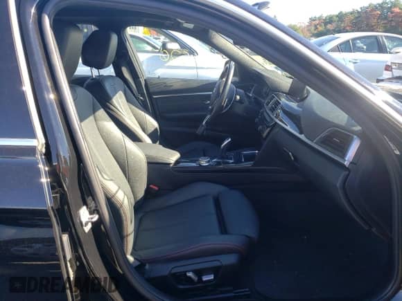 2018 BMW 3 Series 328d xDrive с VIN WBA8J1C56JA019092, выставлен на аукционе Copart как лот 65231752 с пробегом 59 526 миль миль и . История ставок и продаж доступна на DreamBid. Изображение 5.