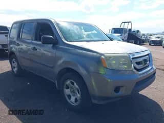 2009 Honda Pilot LX with VIN 5FNYF38249B002230, listed as a IAAI auction lot 42409175 with 271,146 mi miles and . Bid and sale history available at DreamBid. Image 1.