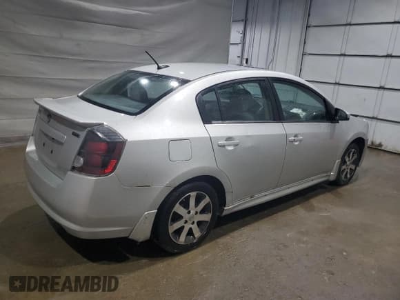 ✅ 2012 Nissan Sentra S • VIN: 3N1AB6AP9CL784007 • Lot: 84376405. Listed on Copart with 111,770 mi. Free auction sales archive from the USA and detailed vehicle history report at DreamBid. Image 3.