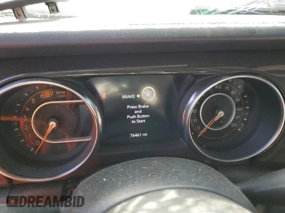 ✅ 2019 Jeep Wrangler Unlimited Sahara • VIN: 1C4HJXEN6KW642624 • Lot: 89412145. Wystawiony na Copart z przebiegiem 76 461 mil. Bezpłatny archiwum sprzedaży aukcyjnych z USA i szczegółowy raport historii pojazdu na DreamBid. Zdjęcie 9.