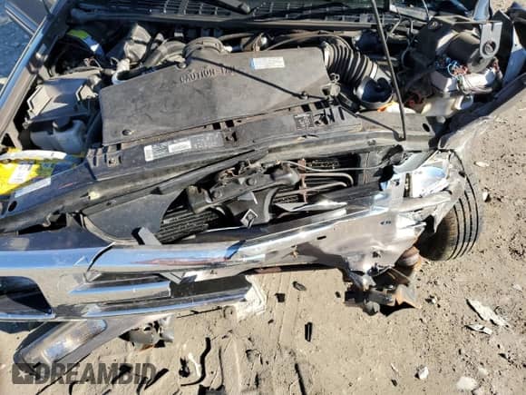 1997 Chevrolet S-10 LS с VIN 1GCCS1945V8158538, выставлен на аукционе Copart как лот 82390784 с пробегом 41 228 миль миль и Списание • Salvage title. История ставок и продаж доступна на DreamBid. Изображение 13.