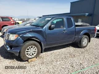 2015 Nissan Frontier SV z VIN 1N6AD0CW8FN763885, wystawiony jako Copart lot #64245715 z przebiegiem 78 605 mil mil oraz Szkoda całkowita • Salvage title. Historia ofert i sprzedaży dostępna na DreamBid. Obrazek 1.