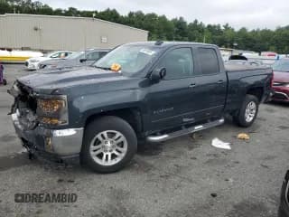 ✅ 2019 Chevrolet Silverado 1500 LT • VIN: 2GCVKPECXK1102344 • Лот: 68818885. Опубликован ранее на Copart с пробегом 30 439 миль. Бесплатный доступ к архиву аукционных продаж из США и подробный отчёт об истории автомобиля на DreamBid. Изображение 1.