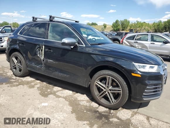 ✅ 2020 Audi SQ5 Premium Plus • VIN: WA1B4AFY8L2028230 • Lot: 64294465. Listed on Copart with 85,516 mi. Free auction sales archive from the USA and detailed vehicle history report at DreamBid. Image 4.
