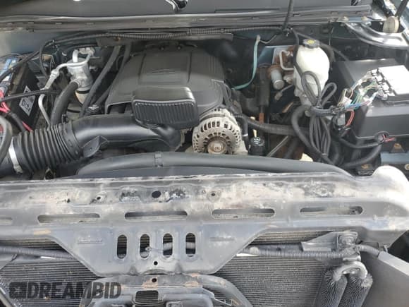 ✅ 2014 Chevrolet Silverado 2500HD Work Truck • VIN: 1GC0KVCG0EF178818 • Lot: 71537275. Listed on Copart with 129,367 mi. Free auction sales archive from the USA and detailed vehicle history report at DreamBid. Image 11.