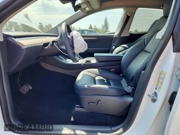 ✅ 2023 Tesla Model Y Long Range • VIN: 7SAYGDEE5PA036191 • Lot: 65167315. Listed on Copart with 30,462 mi. Free auction sales archive from the USA and detailed vehicle history report at DreamBid. Image 7.