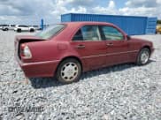 ✅ 1999 Mercedes-Benz C 230/260/280/320 • VIN: WDBHA24GXXA736191 • Lot: 68809715. Wystawiony na Copart z przebiegiem 206 945 mil. Bezpłatny archiwum sprzedaży aukcyjnych z USA i szczegółowy raport historii pojazdu na DreamBid. Zdjęcie 3.