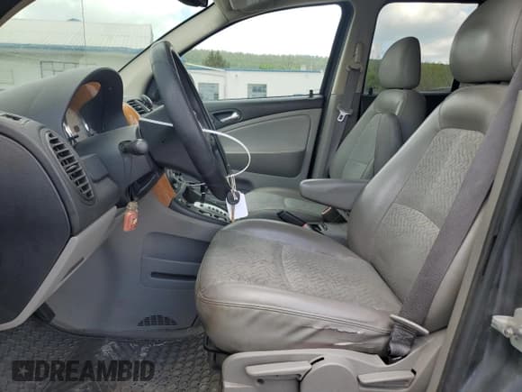 ✅ 2007 Saturn VUE V6 • VIN: 5GZCZ63457S846027 • Lot: 54882245. Wystawiony na Copart z przebiegiem 85 970 mil. Bezpłatny archiwum sprzedaży aukcyjnych z USA i szczegółowy raport historii pojazdu na DreamBid. Zdjęcie 7.